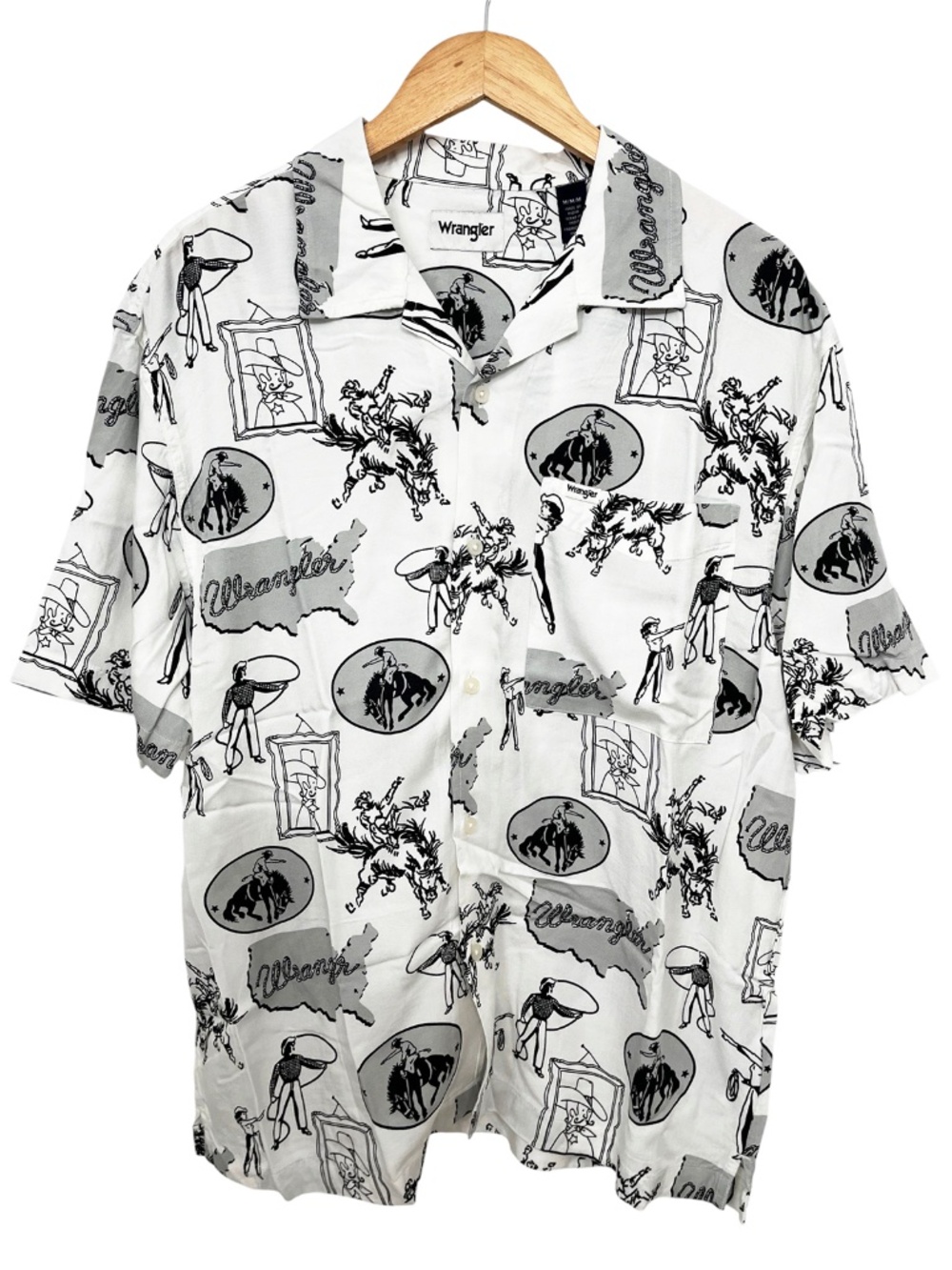 Wrangler Men’s Western Print Shirt NWT Medium